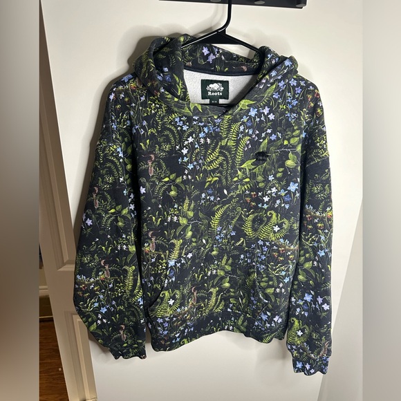 Roots Sweaters - ‼️RARE ROOTS HOODIE‼️
